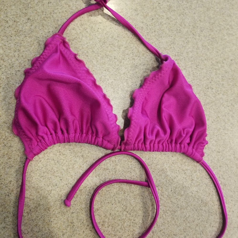 LULI FAMA BIKINI TOP